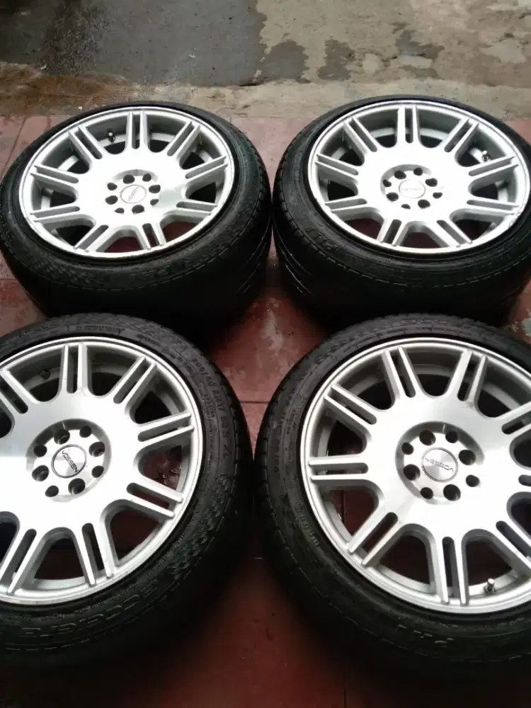 Velg dan ban r17 vossen livina yaris avanza xenia latio city jazz vios