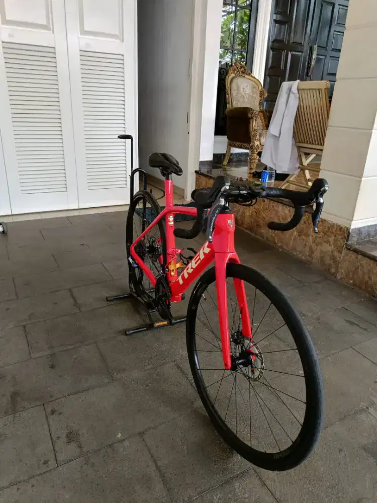 Trek domane SL6 size 52