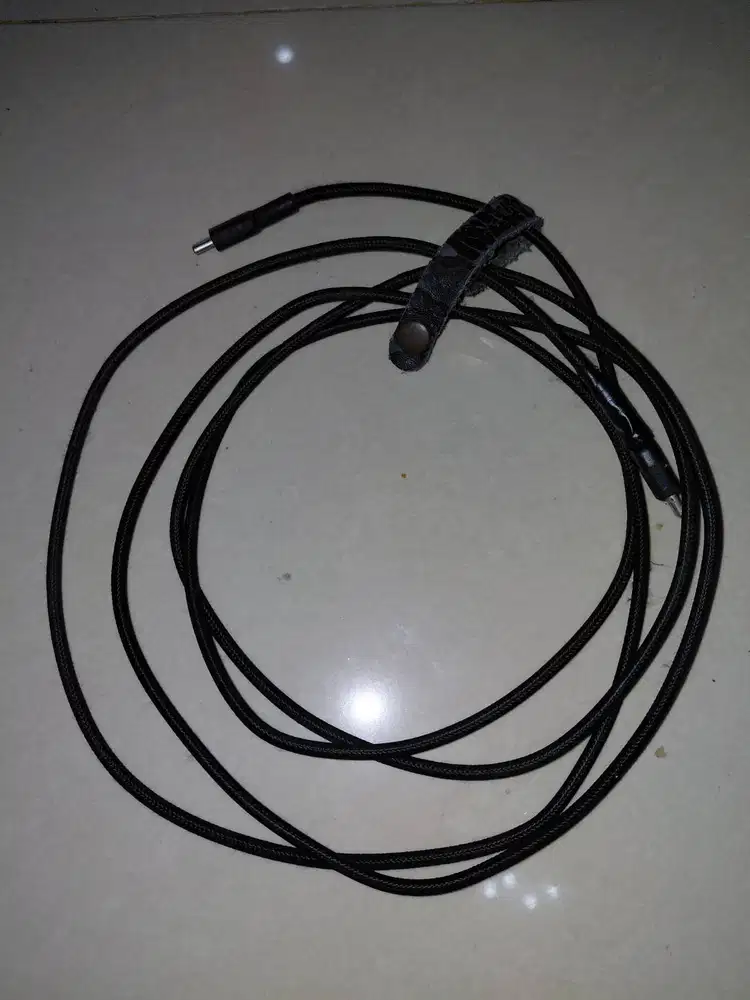 Dijual kabel charger Anker 322 USB-C to USB-C panjang 1,8 meter murah