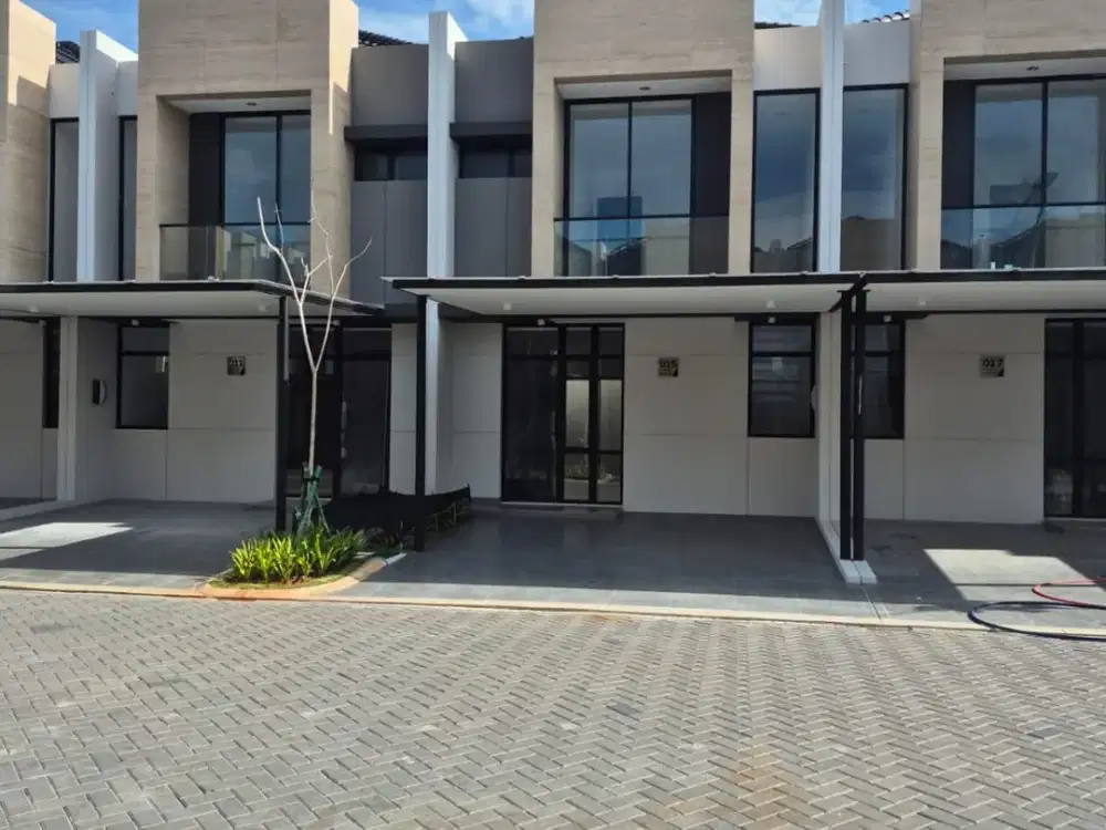 DISEWA RUMAH 2 LANTAI VILLA PASIR PUTIH UK 6x15 BRAND NEW BISA NEGO