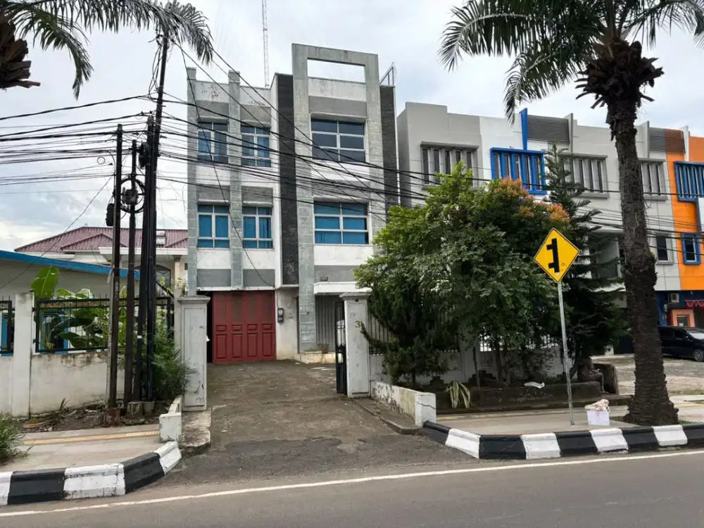 DIJUAL GEDUNG KANTOR JALAN ANGKATAN 45 PALEMBANG