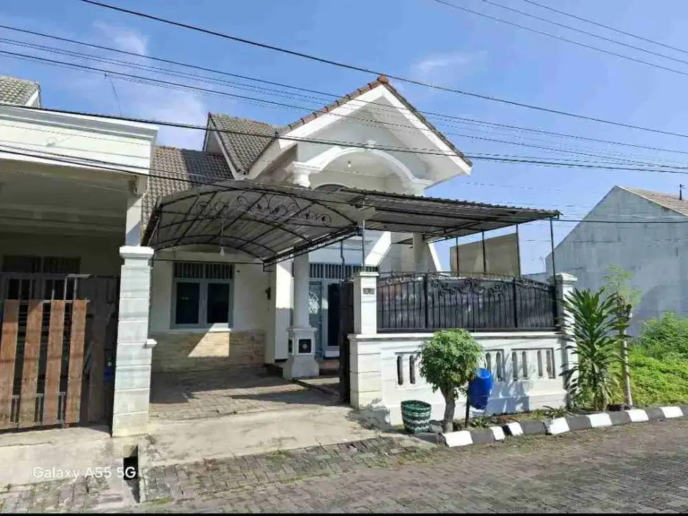 Di sewakan dekat Barat Pakuwon Mall Solo baru