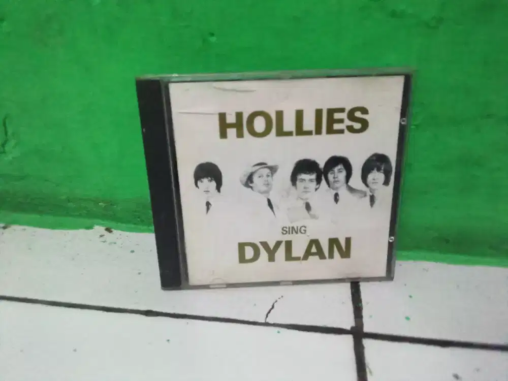 Kaset cd HOLLIES DYLAN