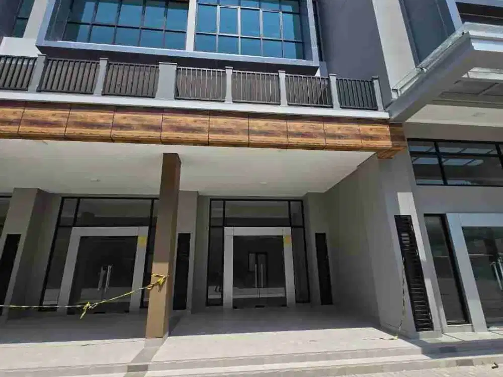 Disewa Ruko Crystal Summarecon Bekasi