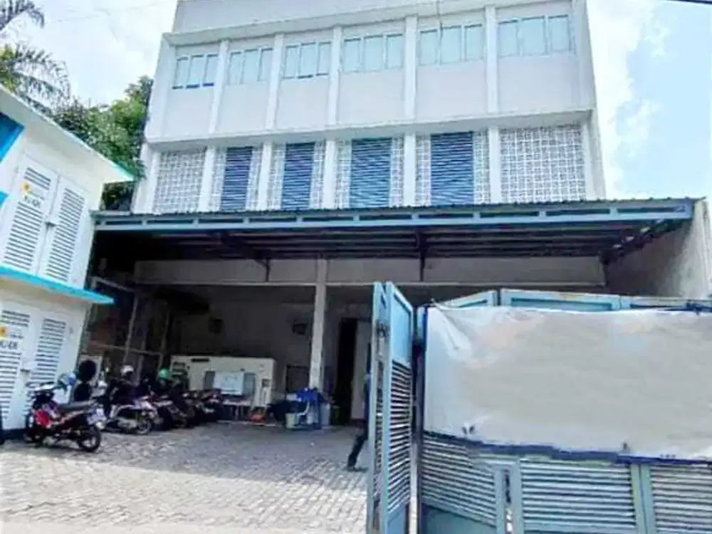 Gedung Meruya Jakarta Barat Strategis siap pakai dekat Tol