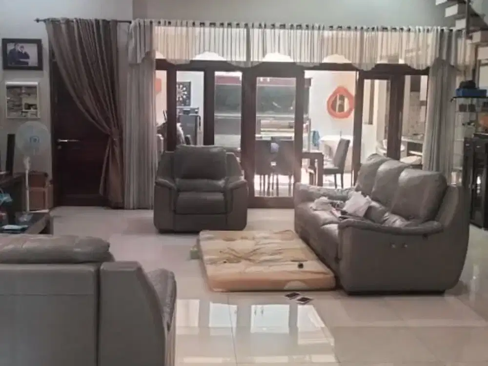 DIJUAL RUMAH NYAMAN FULL FURNISHED DI TAMAN SAKURA BANDUNG