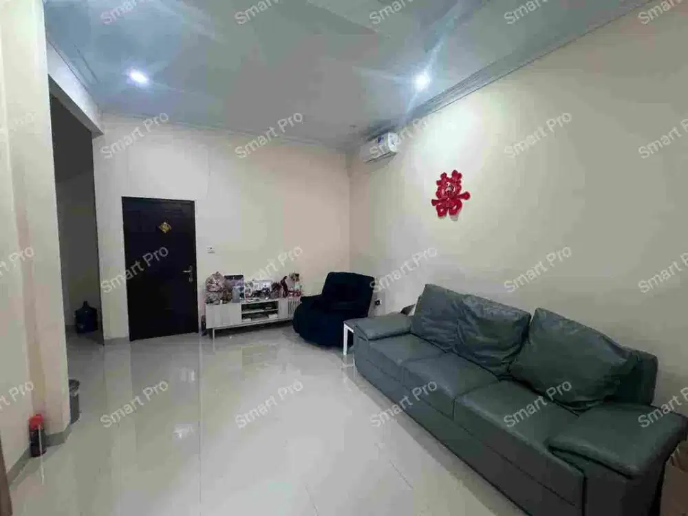 Rumah cantik 1 lantai, Simprug di poris, blok depan, bisa KPR