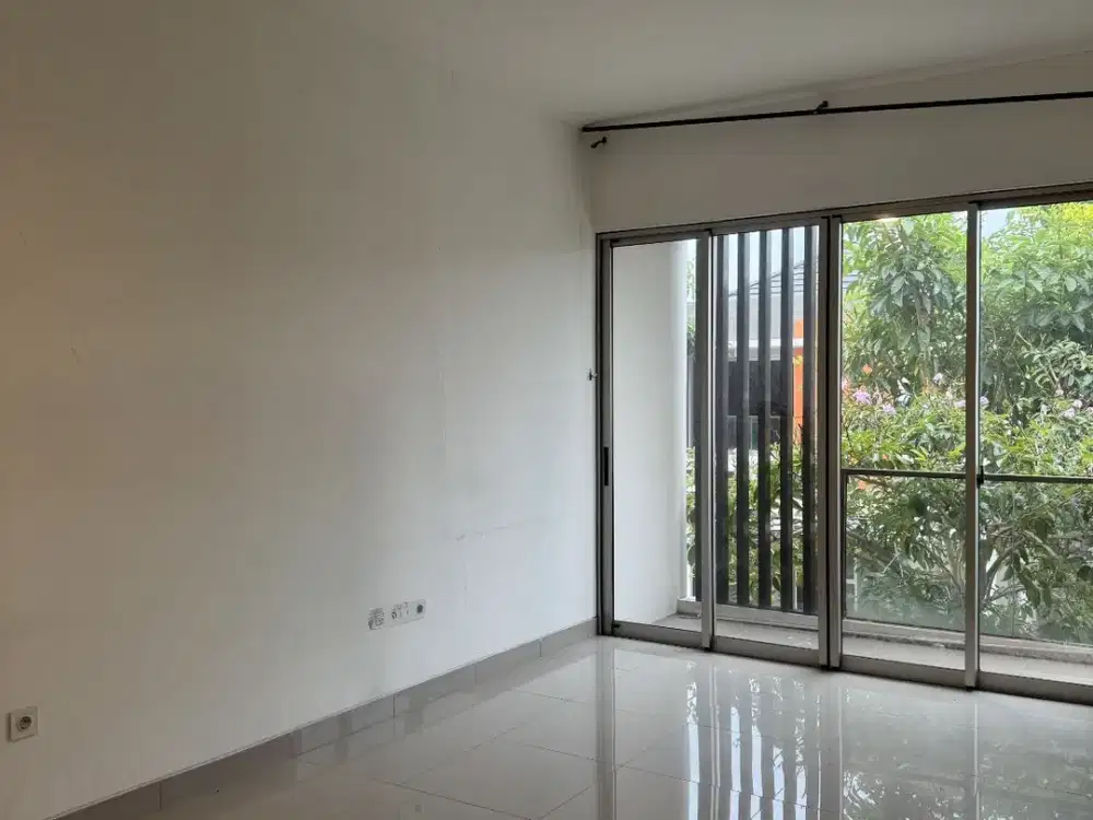 Sewa Rumah PIK 2 Semi Furnished