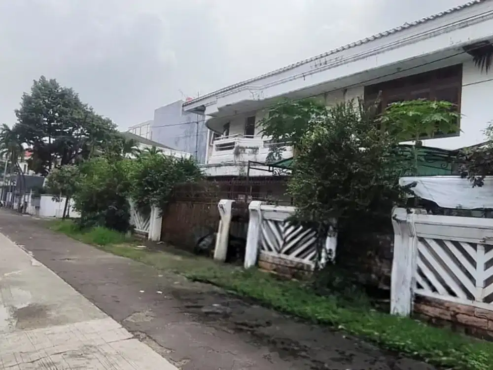 Jual Rumah Tua Green Garden Jakarta Barat