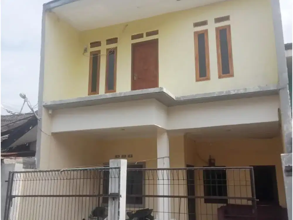 Rumah Terawat Jalan Peta Kopo Bojongloa Bandung