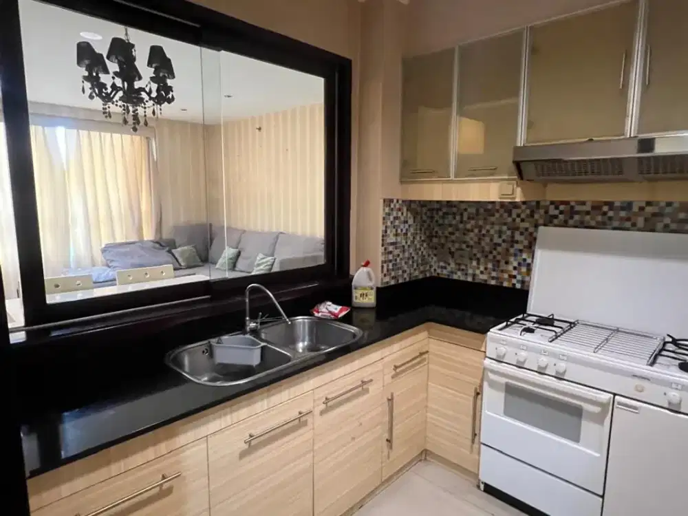 Paladian Park Lantai tinggi