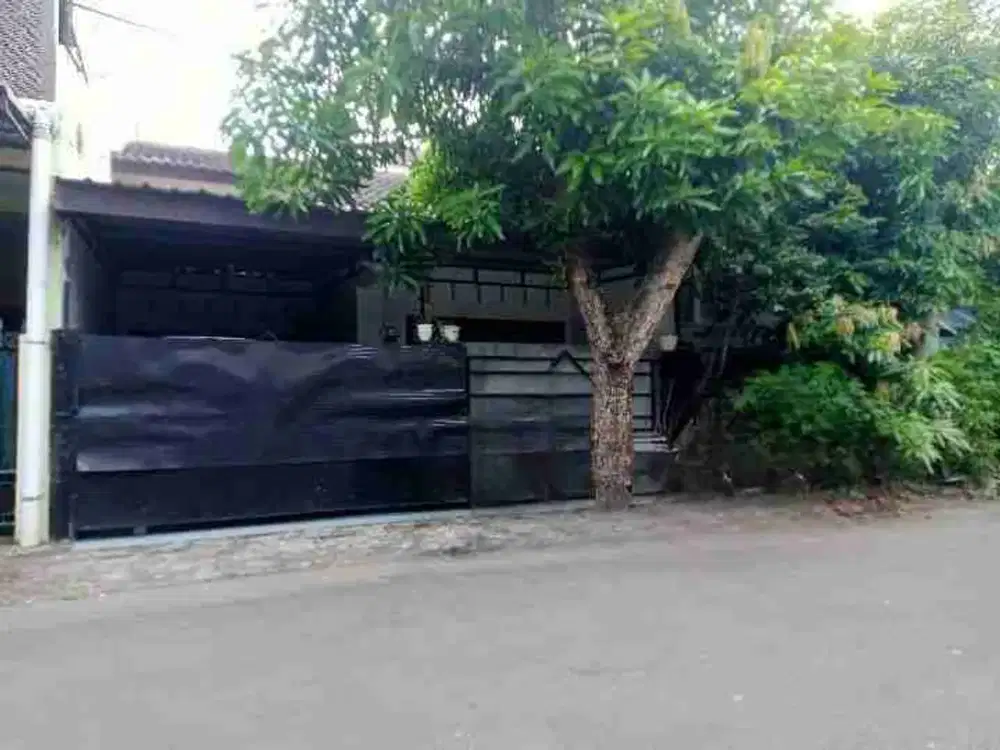 Rumah Second Bagus Terawat Dekat Tol Solo Klodran