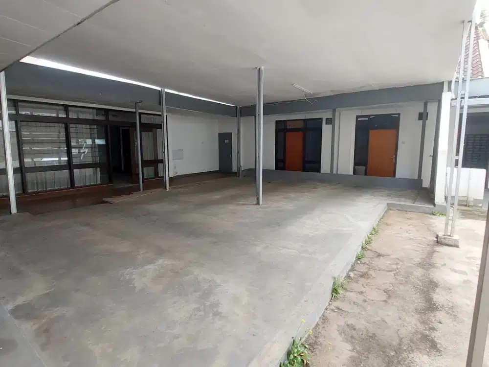 Sewa Rumah / Ruang Usaha Sayap Burangrang Lokasi Strategis 700m