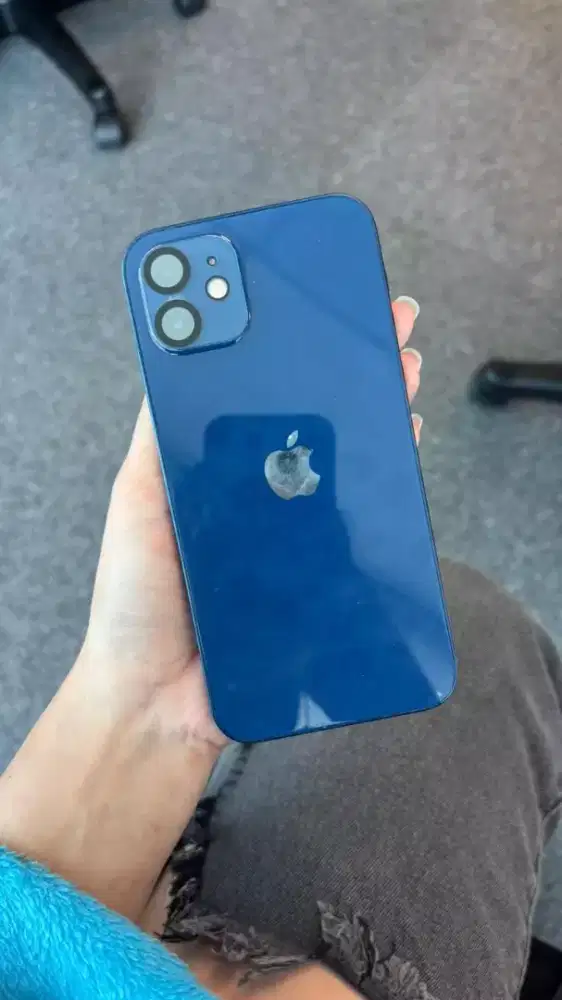 IPhone 12 64gb inter