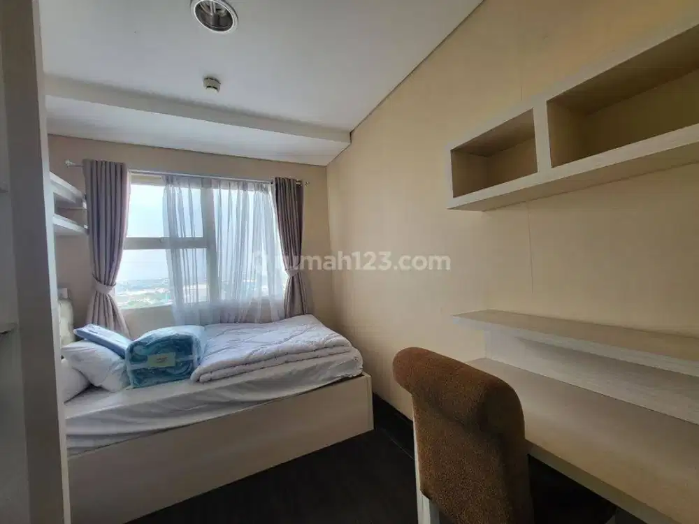 Disewakan Apartemen Trivium Terrace 2br Furnished Bagus di Lippo Cikar