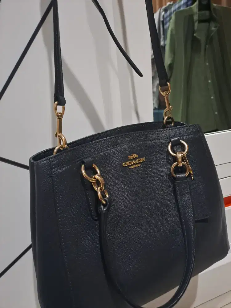 Preloved Tas Coach Minetta Navy original