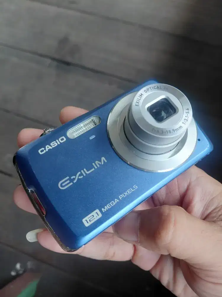 Camera Casio Exilim Z35