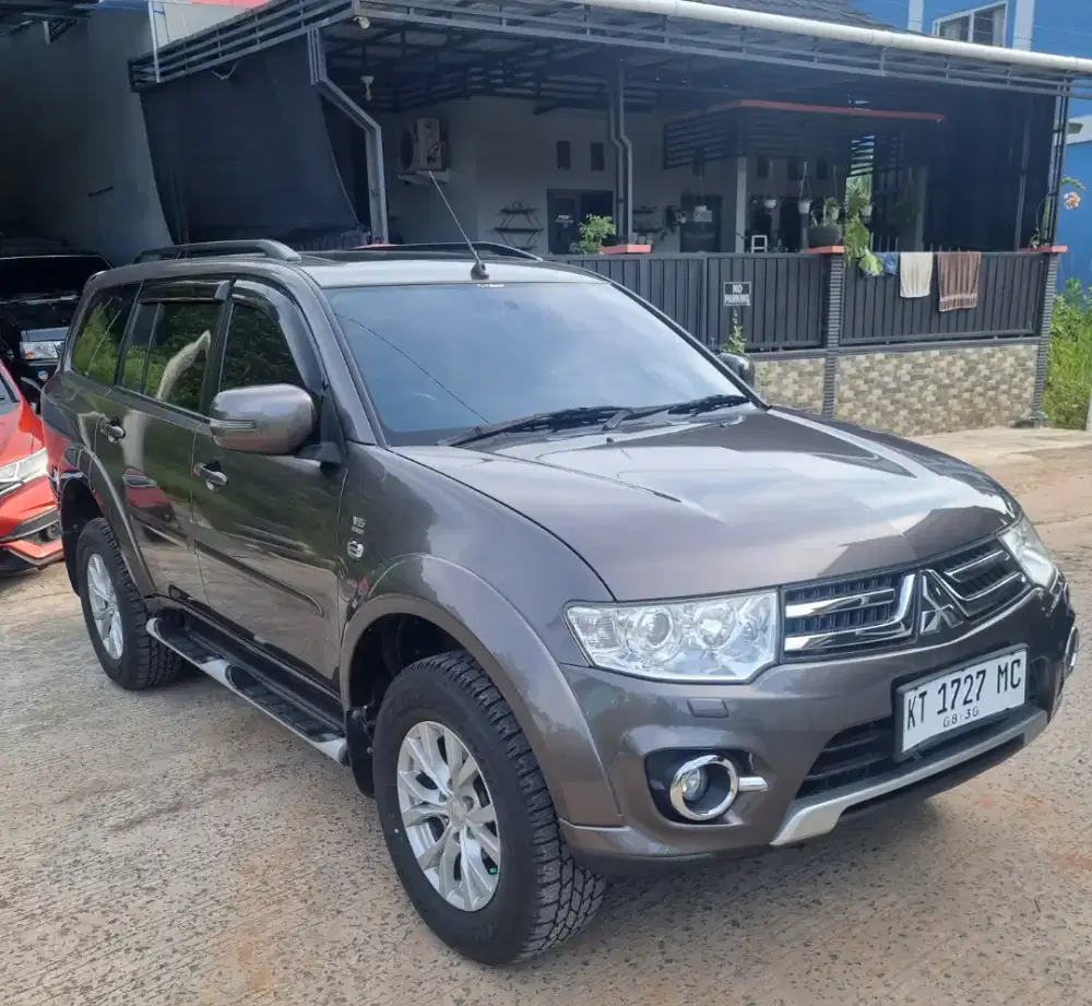 Pajero sport V6 bensin automatic 2014 simpanan,KM 19 rb