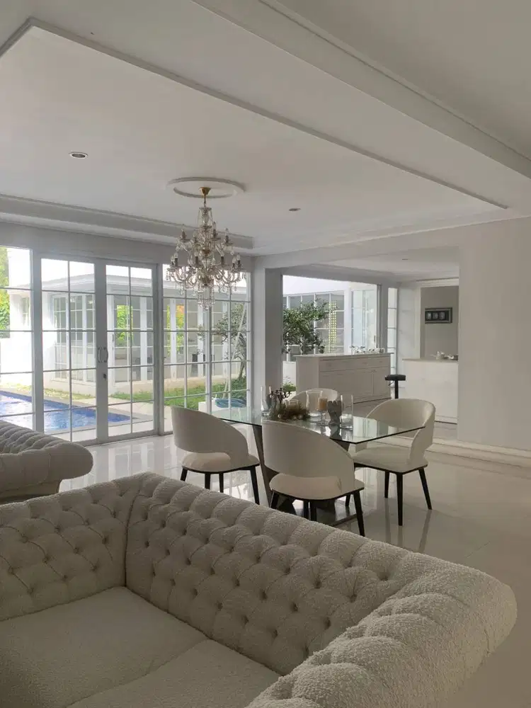 Dijual Rumah Lux Rambutkasih Kota Baru Parahyangan Full Furnished