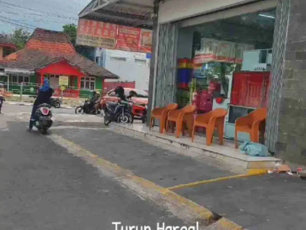 Di JUAL Tanah + Kios STRATEGIS Pinggir Jalan Ramai di Ungaran Timur
