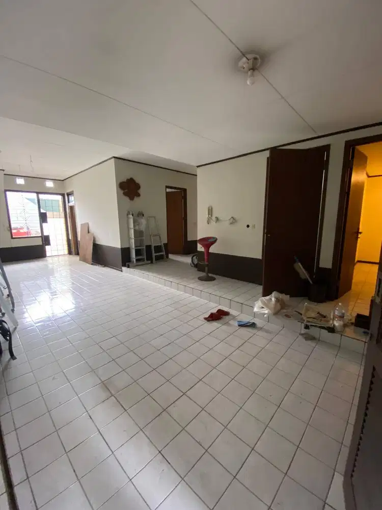 Dijual Rumah di Setraduta Bandung Siap Huni