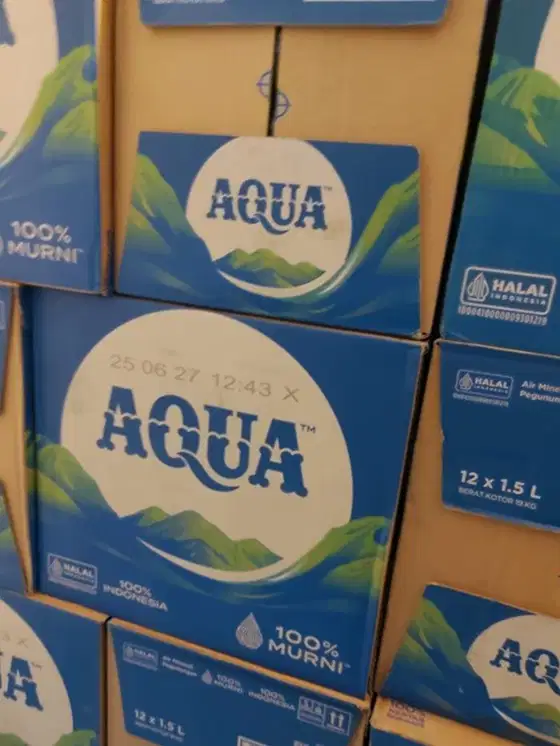 Air Mineral Aqua 1500ml (isi 12 botol)