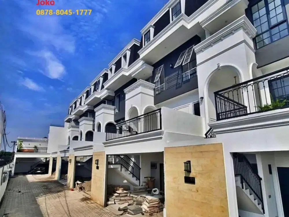 The New Luxury Modern Classic House at Pejaten Barat, Jaksel
