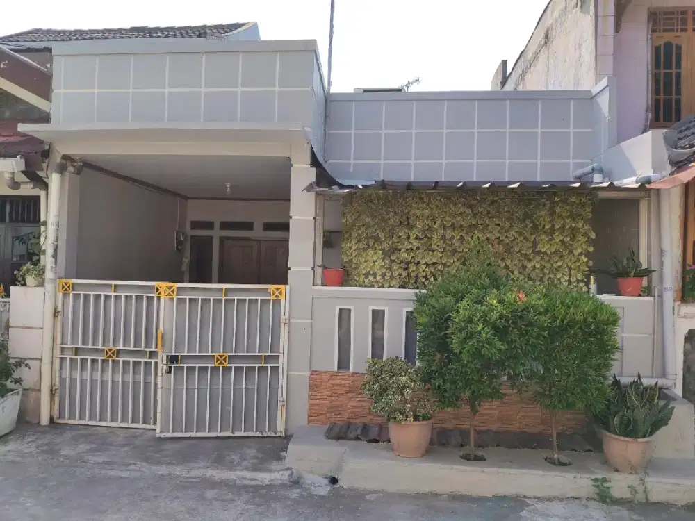 DI JUAL RUMAH DI PERUMAHAN WISMA ASRI 1