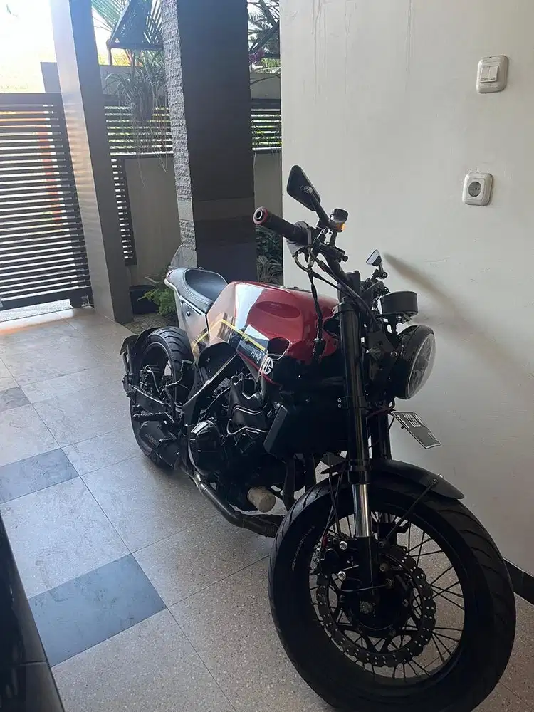 Ninja 250 fi tracker cafe racer custom