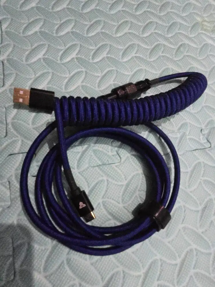 Kabel Coiled USB-C Custom Biru - Premium Quality