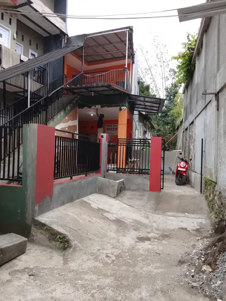 Kost Queen Cowo dan Cewe