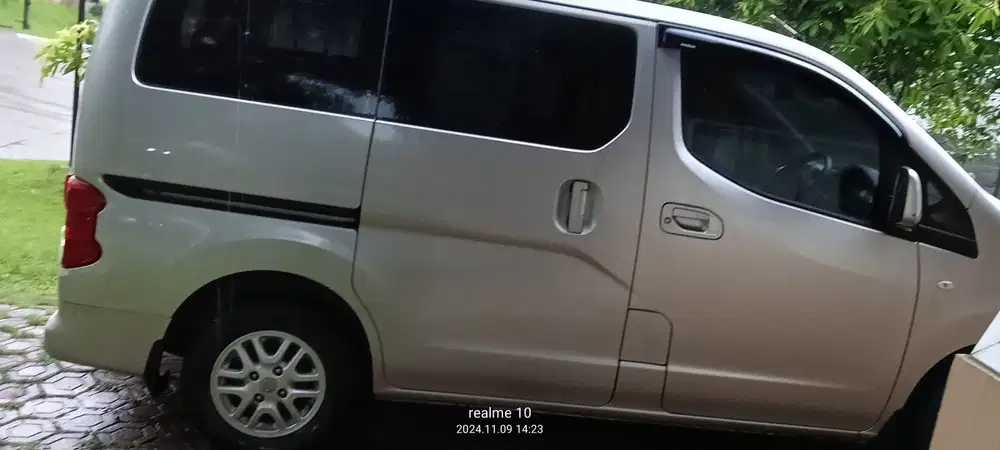 Nissan Evalia 2013 Bensin