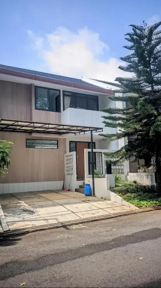Dijual Rumah Dekat Danau - Naraya Bsb city