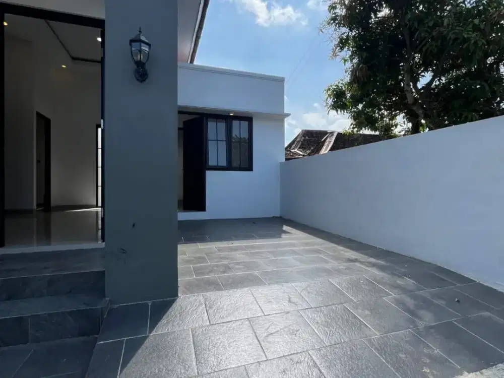 Di Jual Rumah Baru Siap Huni Strategis Dekat Kampus UGM