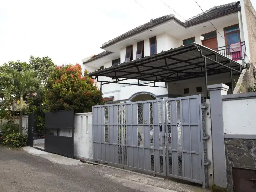 Wow MURAH BANGET rumah LUAS dan STRATEGIS di Pasirluyu BKR Batununggal Mengger Regol dijual