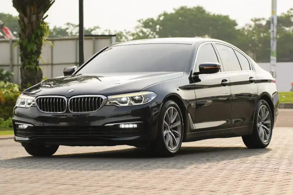 TERMURAH DI PASARAN! BMW 520i Luxury 2020 (G30)