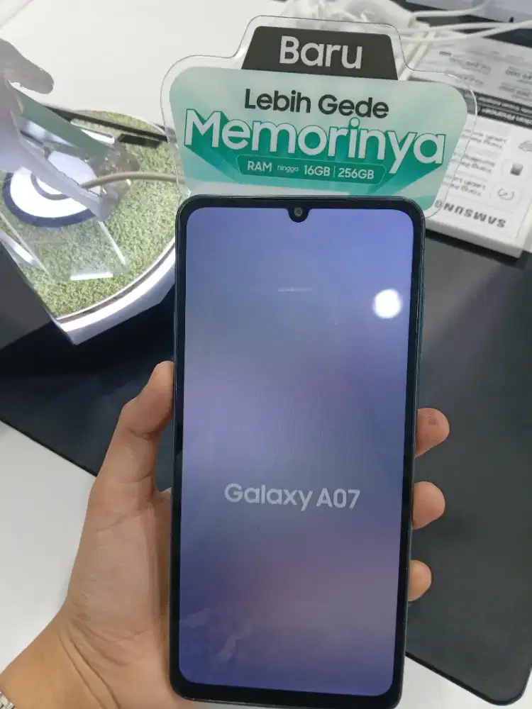NEW SAMSUNG GALAXY A07 4/64GB+ FREE ADAPTOR+ GARANSI 1 TAHUN RESMI