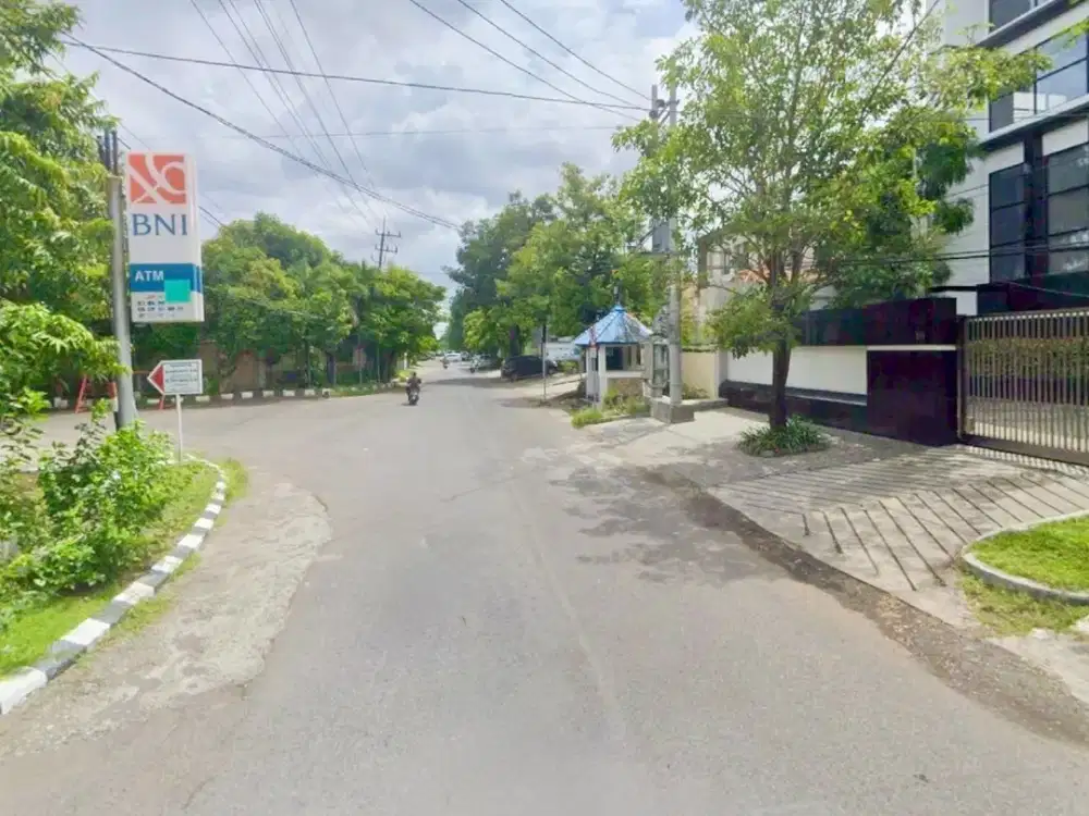 Bangunan Komersial 3 Lt Pusat Kota Murah Dekat Dr Sutomo