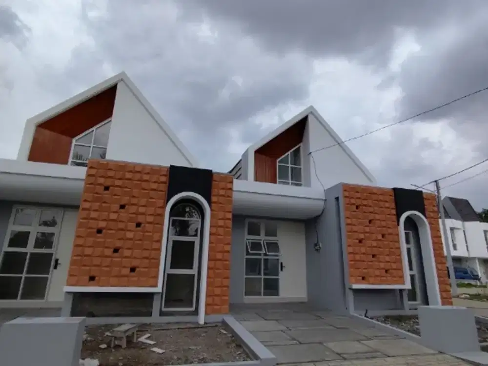 RUMAH MEWAH DEKAT BALAI KOTA MALANG