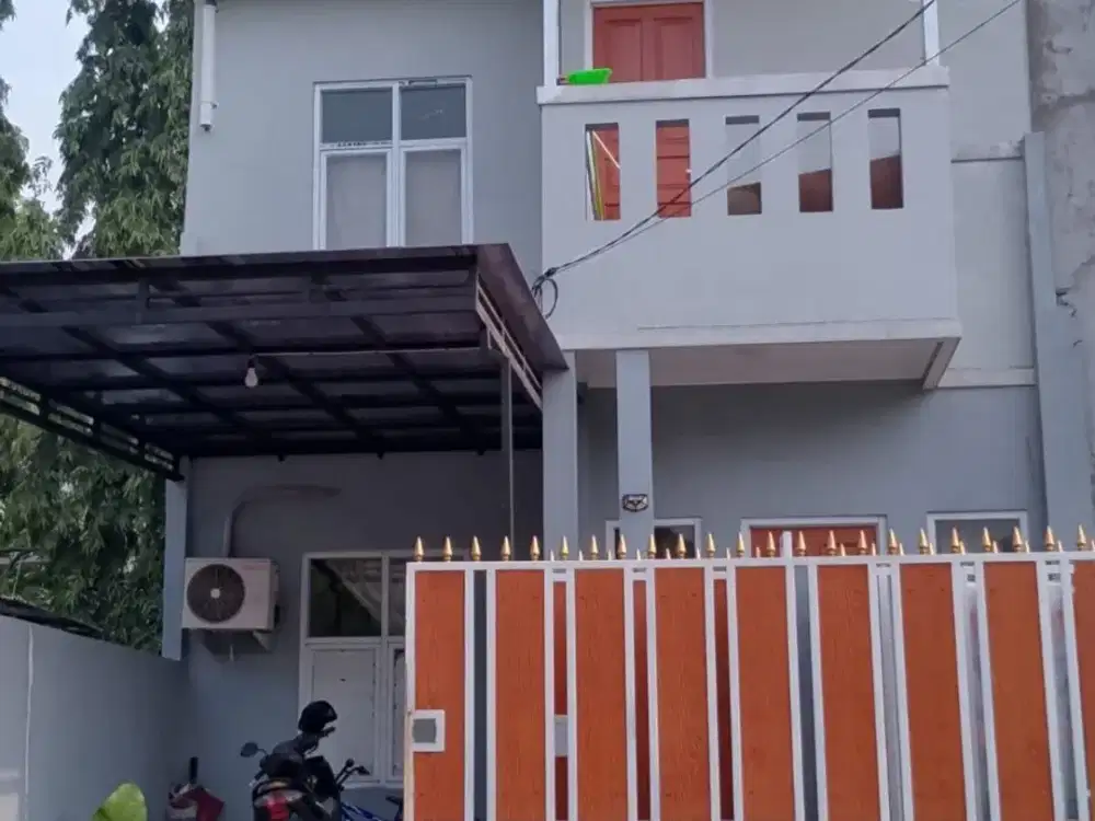 Rumah dijual Murah 2 Lantai Bintara, Bekasi 3 menit Stasiun Cakung,SHM