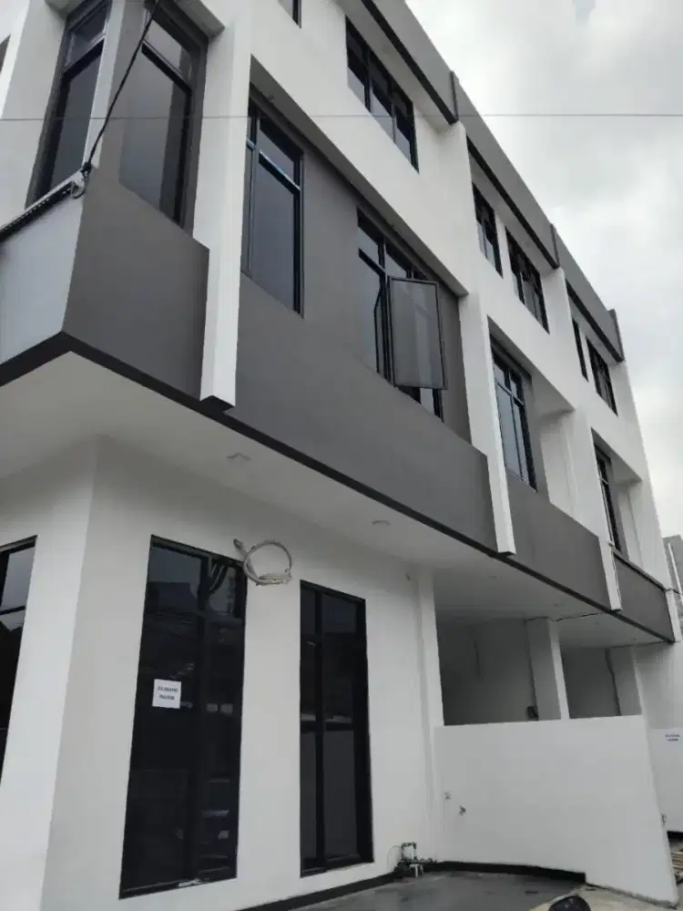 Dijual Ruko Baru Mewah Siap Huni di Bogor Selatan Jawa Barat