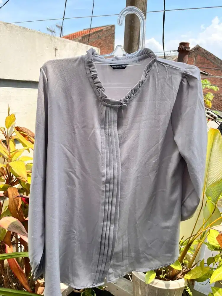 Preloved Atasan Wanita murce