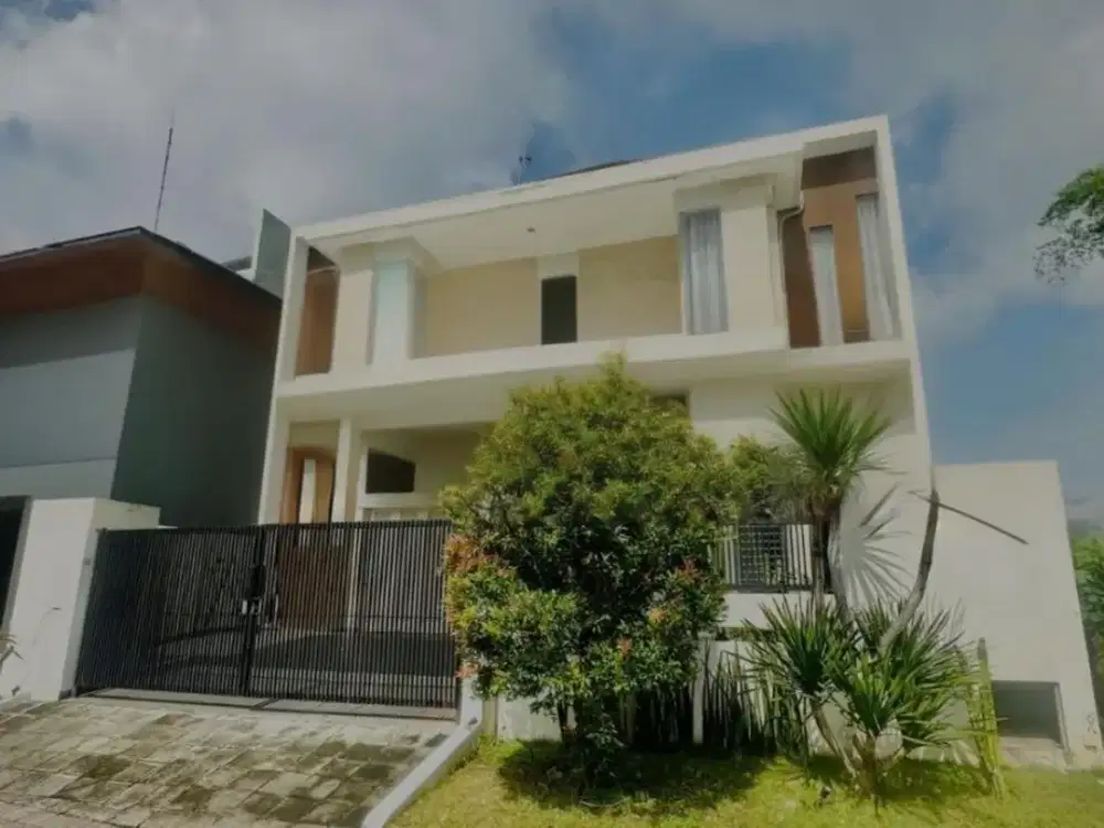 Dijual Rumah Citraland Full Furnish Strategis Siap Huni