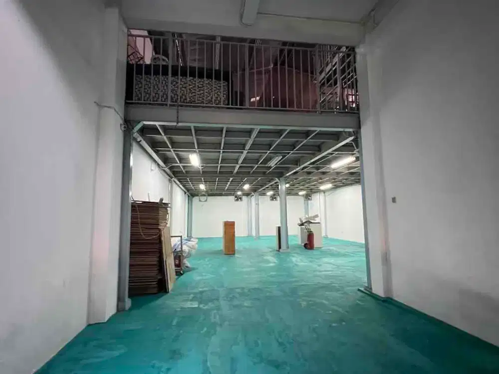 disewa gudang elang laut pik