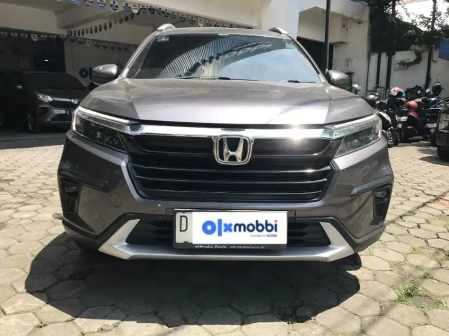 Pajak Panjang Des 26 - Honda BR-V 1.5 Prestige Bensin-AT 2022