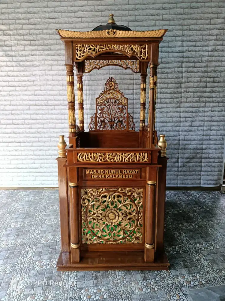Mimbar masjid kubah 42