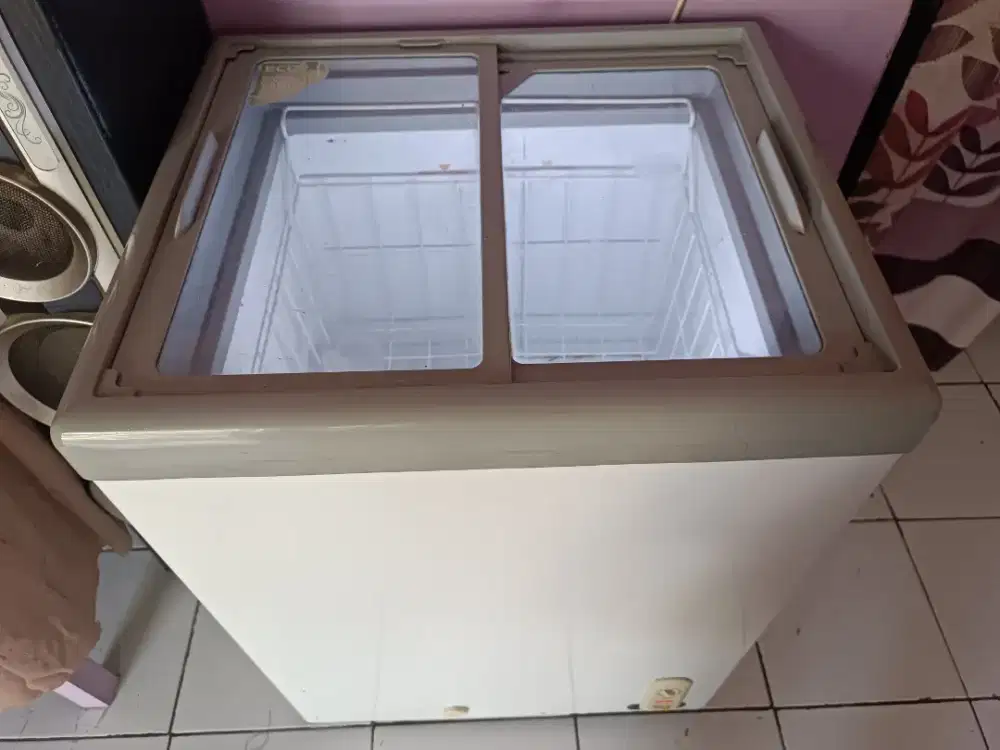 vreezer eco kulkas murah