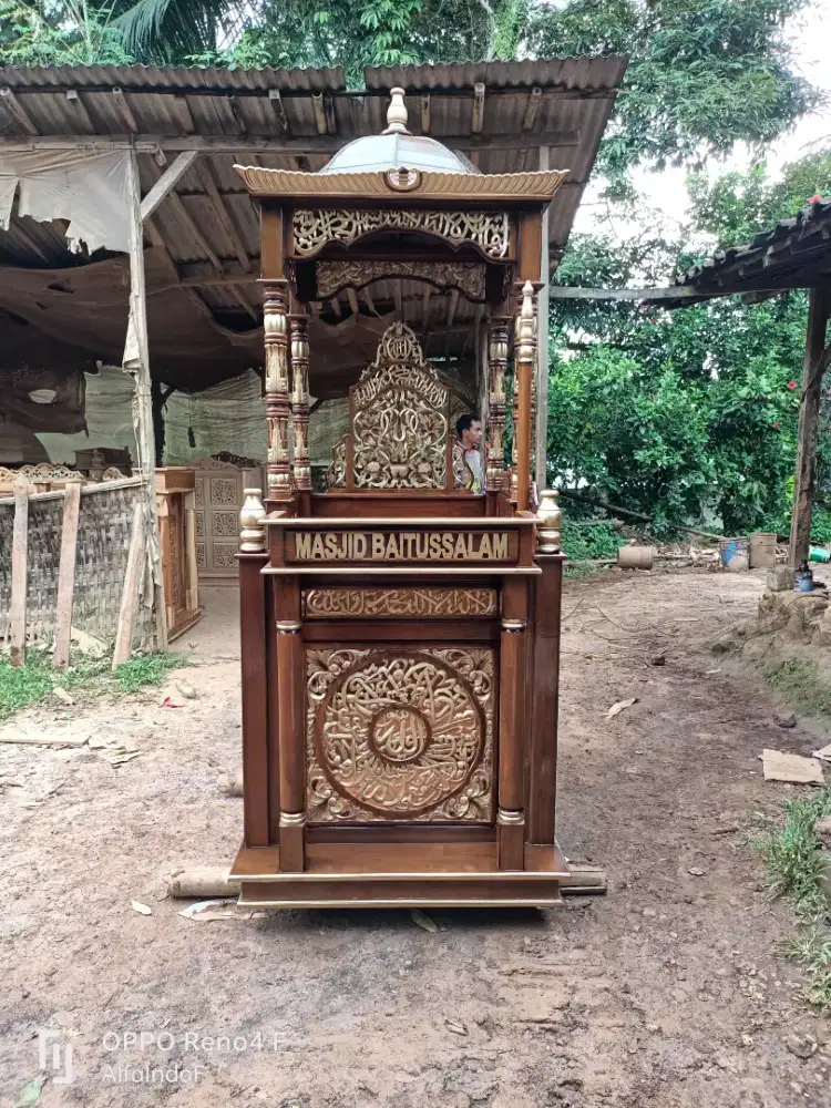 Mimbar masjid kubah 53
