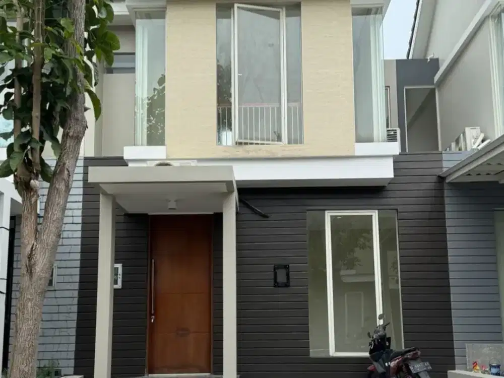 Termurah Rumah 2 Lantai di Northwest Park Citraland Utara, Surabaya