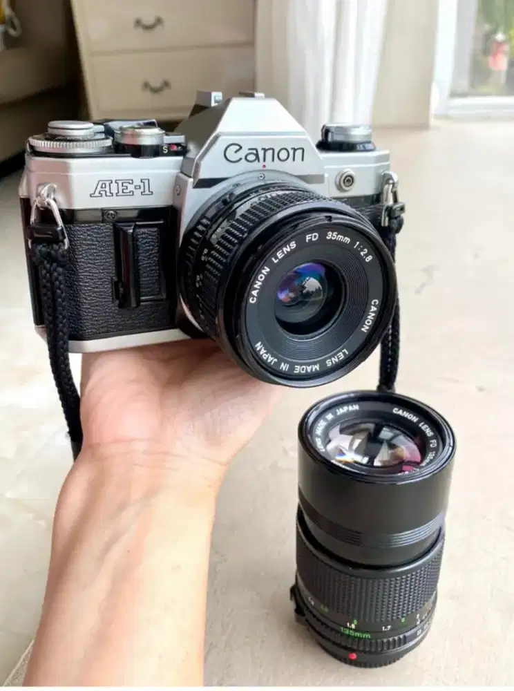 Vintage Camera Analog Canon AE-1